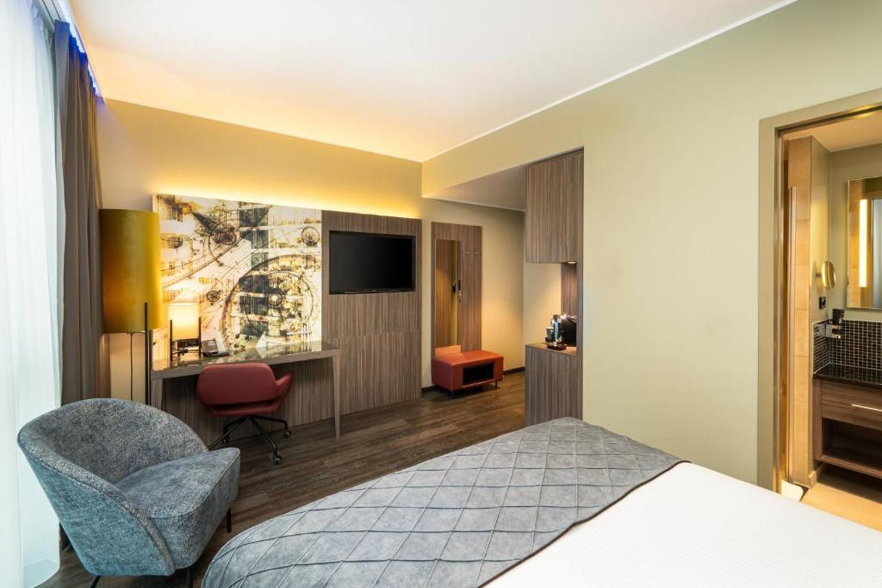 Hotel Leonardo Frankfurt 4*