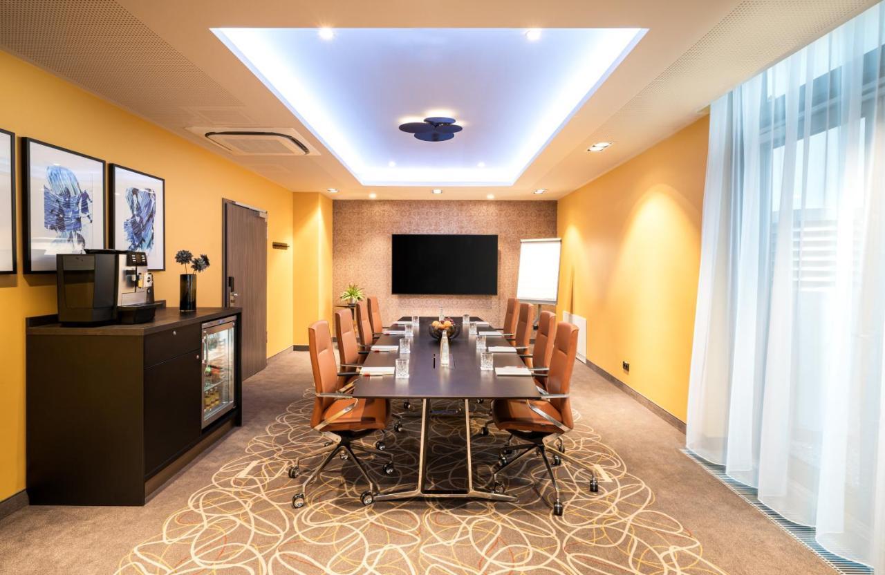 Leonardo Frankfurt 4*
