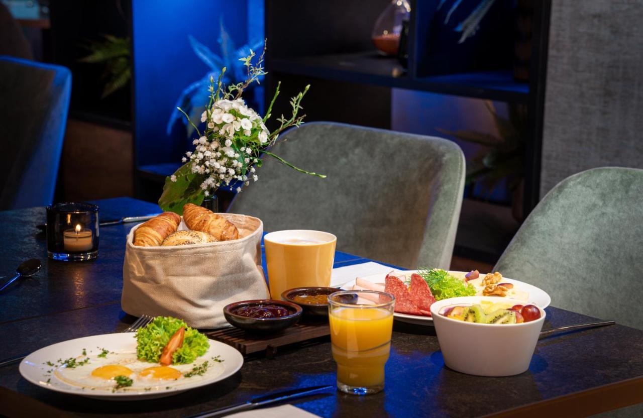 Leonardo Frankfurt 4*